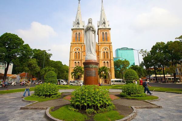 Majestic Half Day Ho Chi Minh City Tour with Coffee Tasting